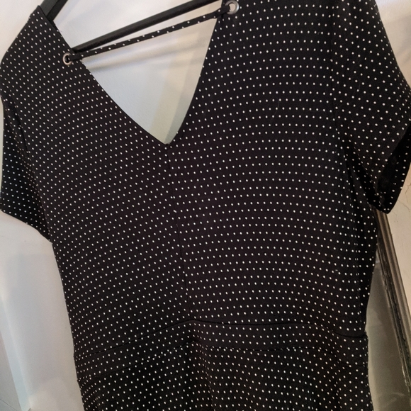 Polka dot dress .  LG - Picture 5 of 5